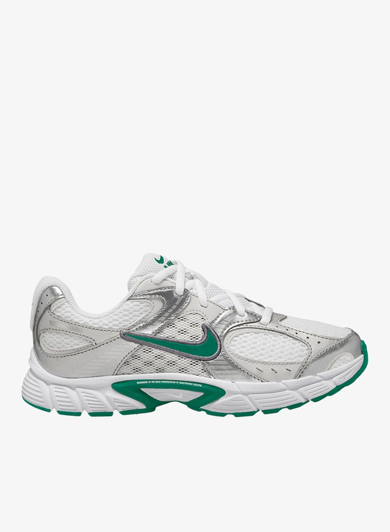 Nike Youth V5 Rnr Bg - Image 1